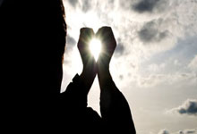 股票行情app哪个好:搜正规合法平台杠杆炒股-一则传闻 直线封板！浙江荣泰回应：无法确认准确性